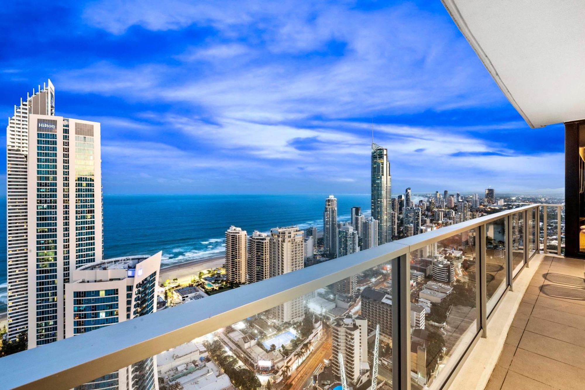 Ocean View Apartments With Balcony - Circle On Cavill - Central Location! - Self Contained & Privately Managed Голд-Кост Экстерьер фото