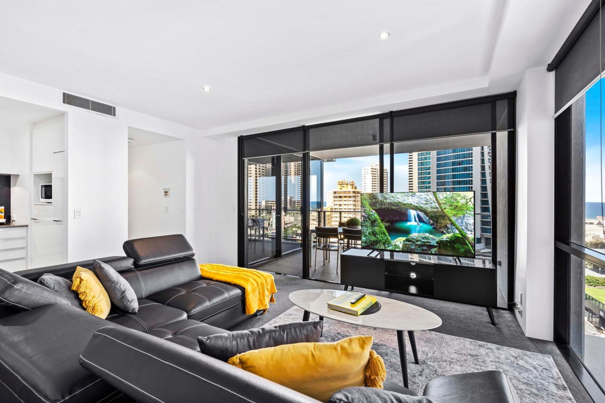 Ocean View Apartments With Balcony - Circle On Cavill - Central Location! - Self Contained & Privately Managed Голд-Кост Экстерьер фото