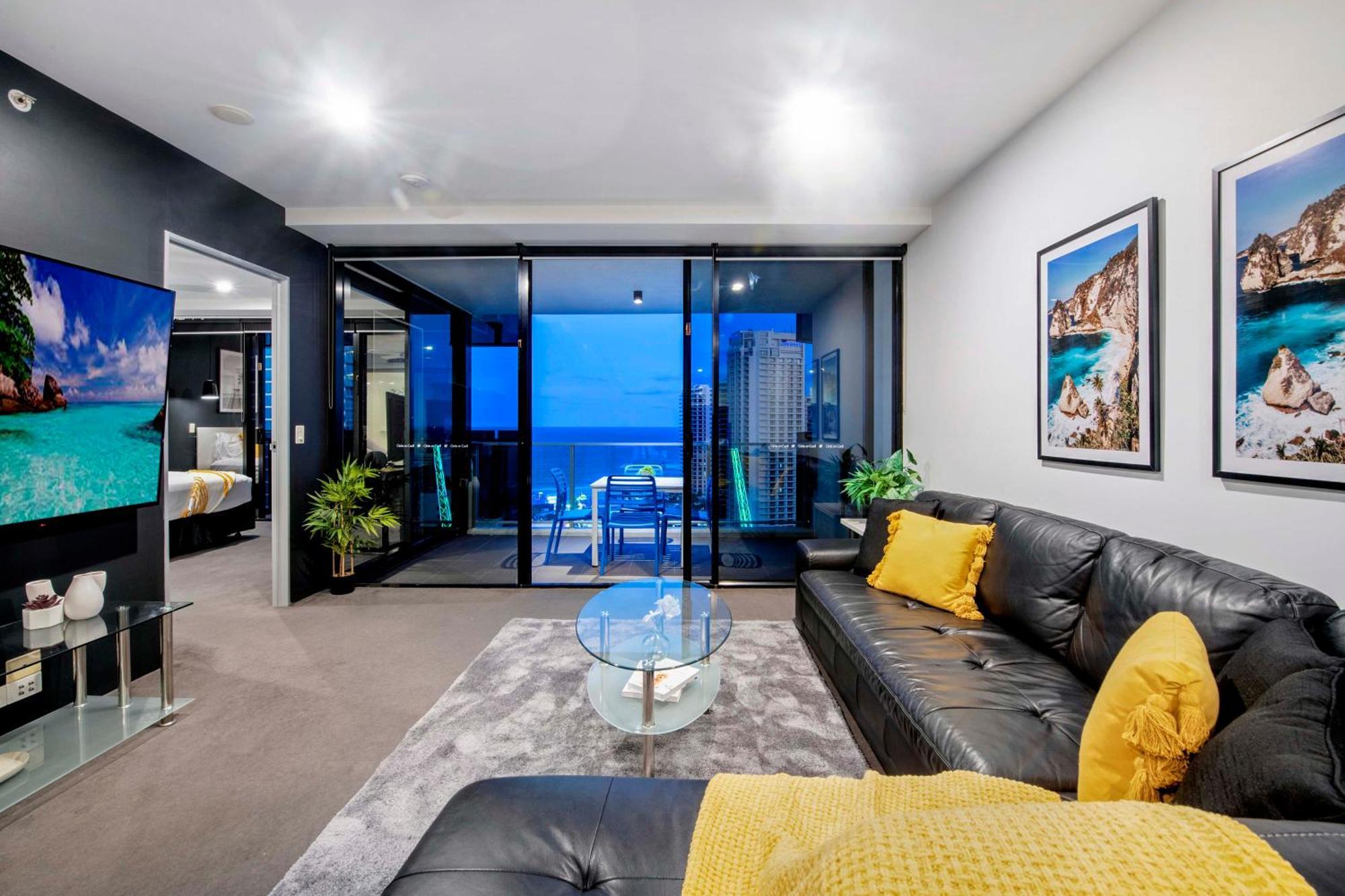 Ocean View Apartments With Balcony - Circle On Cavill - Central Location! - Self Contained & Privately Managed Голд-Кост Экстерьер фото